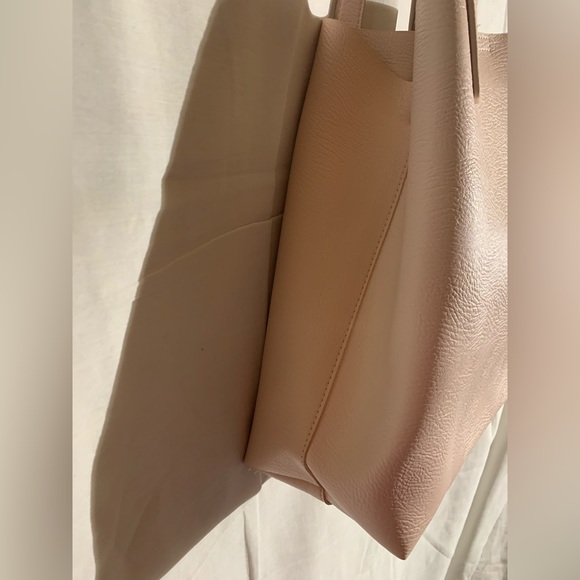 Light Pink Blush Two Tone Large Faux Leather Convertible Work Tote, Ulta, Tassel - Picture 14 of 16